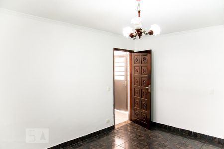 Sala de casa à venda com 4 quartos, 250m² em Jardim Cotinha, São Paulo