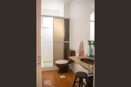 Banheiro de apartamento para alugar com 1 quarto, 70m² em Agronômica, Florianópolis