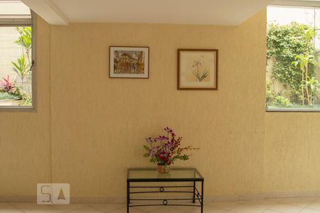 Apartamento para alugar com 83m², 2 quartos e 1 vagaÁrea Comum - Salão de Festas