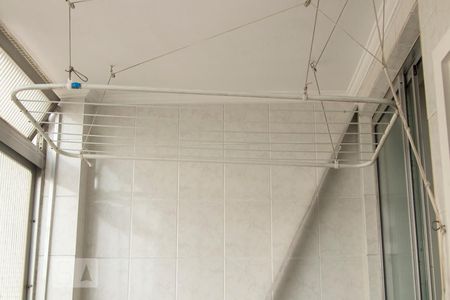 Apartamento para alugar com 83m², 2 quartos e 1 vagaÁrea de Serviço