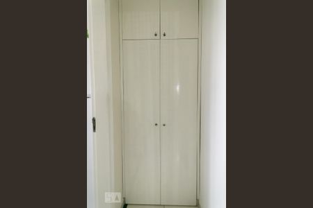 Corredor de apartamento para alugar com 1 quarto, 40m² em Botafogo, Campinas