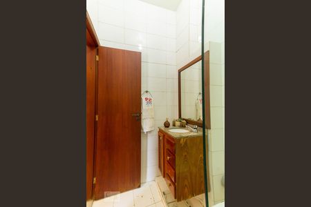 Apartamento à venda com 70m², 2 quartos e 1 vaga Apartamento à venda com 70m², 2 quartos e 1 vagaBanheiro Social