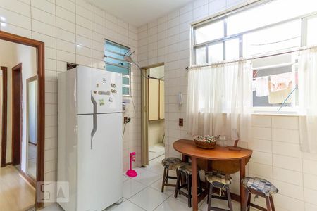Apartamento à venda com 70m², 2 quartos e 1 vaga Apartamento à venda com 70m², 2 quartos e 1 vagaCozinha