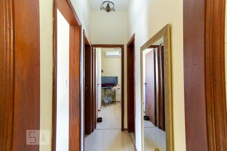 Apartamento à venda com 70m², 2 quartos e 1 vaga Apartamento à venda com 70m², 2 quartos e 1 vagaCorredor