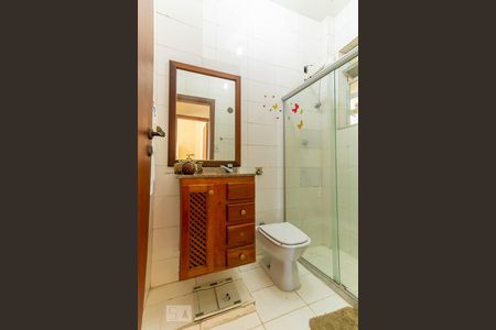 Apartamento à venda com 70m², 2 quartos e 1 vaga Apartamento à venda com 70m², 2 quartos e 1 vagaBanheiro Social