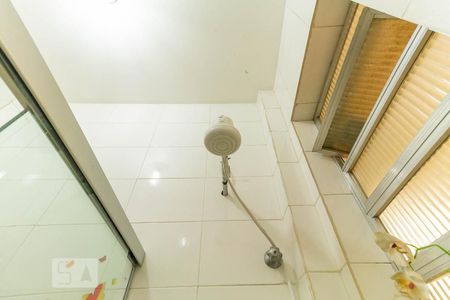 Apartamento à venda com 70m², 2 quartos e 1 vaga Apartamento à venda com 70m², 2 quartos e 1 vagaBanheiro Social