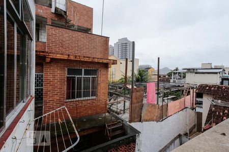 Visa Sala de apartamento para alugar com 2 quartos, 55m² em Todos Os Santos, Rio de Janeiro