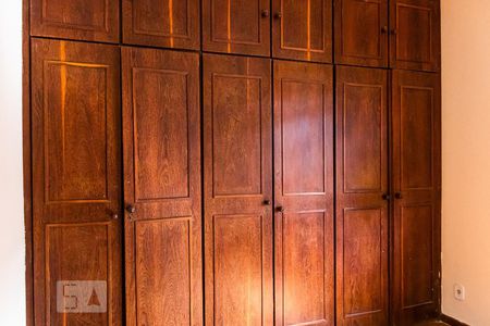 Casa à venda com 180m², 3 quartos e 2 vagasQuarto 1