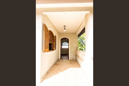 Casa à venda com 180m², 3 quartos e 2 vagasvaranda