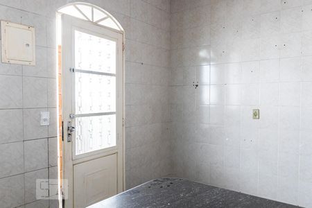 Casa à venda com 180m², 3 quartos e 2 vagasCozinha