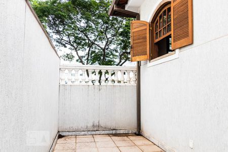 Casa à venda com 180m², 3 quartos e 2 vagasQuintal
