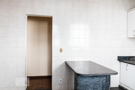 Casa à venda com 180m², 3 quartos e 2 vagasCozinha