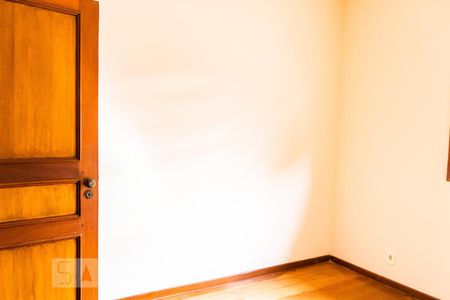 Casa à venda com 180m², 3 quartos e 2 vagasSuíte 1