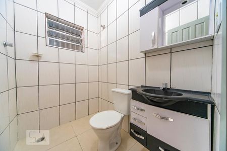 Banheiro  de casa para alugar com 2 quartos, 90m² em Jardim Cristiane, Santo André