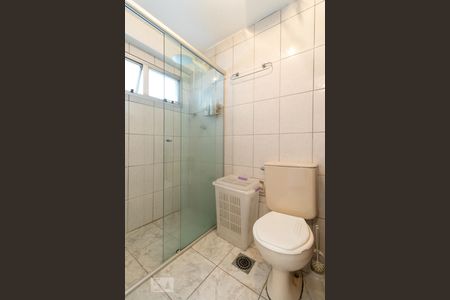 Banheiro de kitnet/studio para alugar com 1 quarto, 35m² em Jardim Paulista, São Paulo