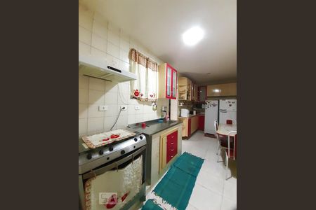 Casa para alugar com 188m², 4 quartos e 2 vagasCozinha