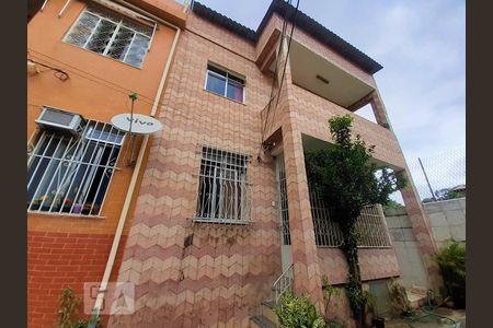 Casa para alugar com 188m², 4 quartos e 2 vagasFachada