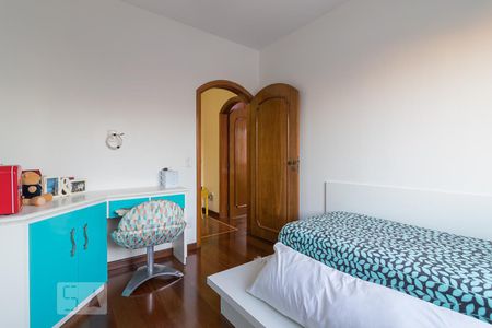 Casa à venda com 240m², 3 quartos e 5 vagas Casa à venda com 240m², 3 quartos e 5 vagasQuarto 1