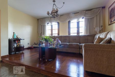 Sala 1 de casa à venda com 3 quartos, 240m² em Água Rasa, São Paulo