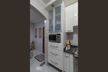 Casa à venda com 240m², 3 quartos e 5 vagas Casa à venda com 240m², 3 quartos e 5 vagasCozinha