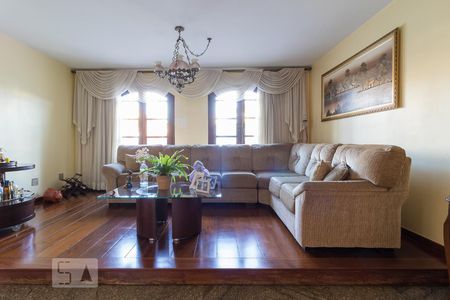 Sala 1 de casa à venda com 3 quartos, 240m² em Água Rasa, São Paulo