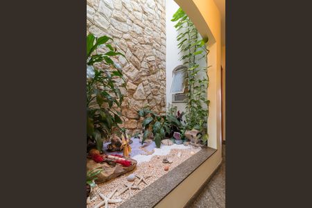 Casa à venda com 240m², 3 quartos e 5 vagas Casa à venda com 240m², 3 quartos e 5 vagasDetalhe sala 1