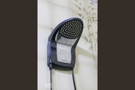 Casa à venda com 240m², 3 quartos e 5 vagas Casa à venda com 240m², 3 quartos e 5 vagasChuveiro