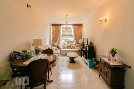 Sala de casa à venda com 5 quartos, 220m² em Indianópolis, São Paulo