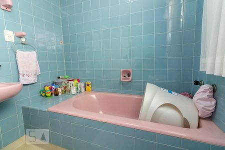 Banheiro Suíte de casa à venda com 5 quartos, 220m² em Indianópolis, São Paulo