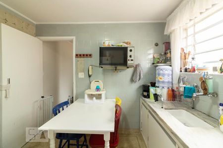 Casa à venda com 220m², 5 quartos e 3 vagasCozinha