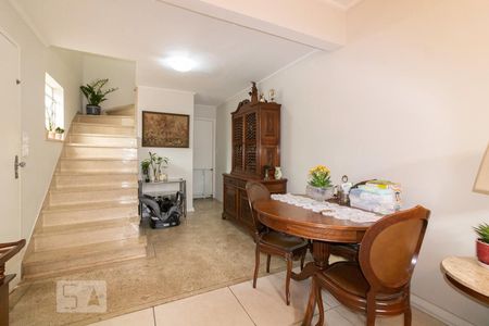 Sala de casa à venda com 5 quartos, 220m² em Indianópolis, São Paulo