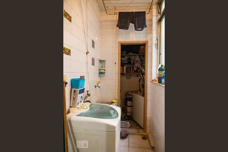 Apartamento à venda com 95m², 3 quartos e 1 vagaÁrea de Serviço