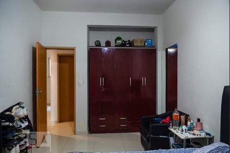 Apartamento à venda com 95m², 3 quartos e 1 vagaQuarto 2