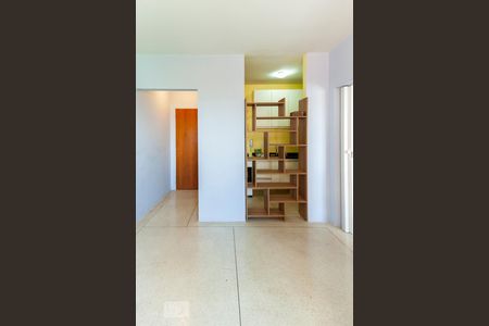 sala de apartamento para alugar com 1 quarto, 40m² em Jardim Chapadão, Campinas