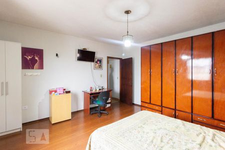 Quarto de casa para alugar com 3 quartos, 275m² em Jardim Maristela, São Paulo