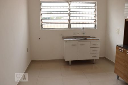 Casa à venda com 250m², 4 quartos e 3 vagasCozinha 1