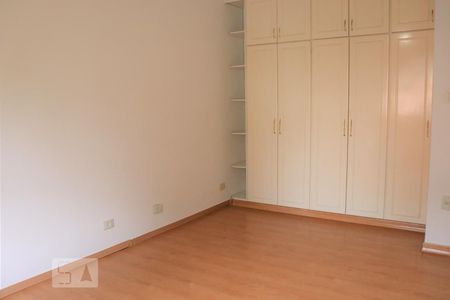 Casa à venda com 250m², 4 quartos e 3 vagasQuarto 2