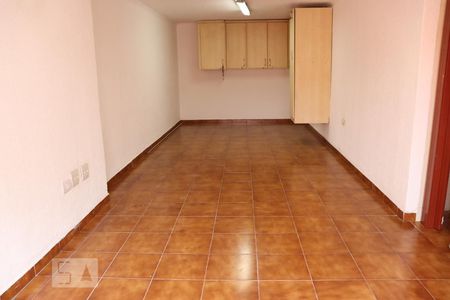 Sala 3 de casa à venda com 4 quartos, 250m² em Mirandópolis, São Paulo