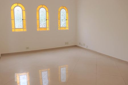 Sala 1 de casa à venda com 4 quartos, 250m² em Mirandópolis, São Paulo