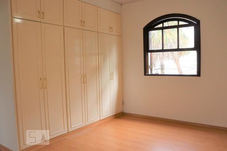 Casa à venda com 250m², 4 quartos e 3 vagasQuarto 2