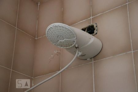 Casa à venda com 250m², 4 quartos e 3 vagasBanheiro 1