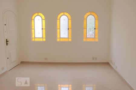 Sala 1 de casa à venda com 4 quartos, 250m² em Mirandópolis, São Paulo