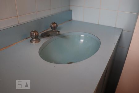 Casa à venda com 250m², 4 quartos e 3 vagasBanheiro de Serviço