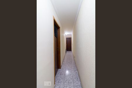 Casa para alugar com 300m², 3 quartos e 4 vagasCorredor