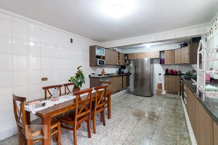 Casa para alugar com 300m², 3 quartos e 4 vagasCozinha