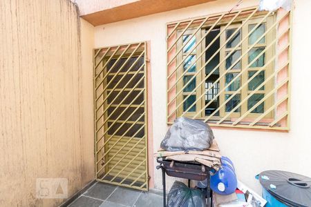 Casa para alugar com 300m², 3 quartos e 4 vagasEntrada social da casa