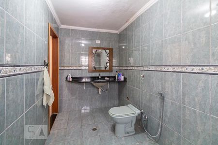 Casa para alugar com 300m², 3 quartos e 4 vagasBanheiro quarto 3 suíte