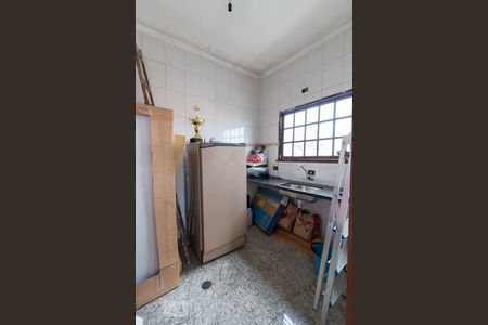 Casa para alugar com 300m², 3 quartos e 4 vagasCozinha salão de festas