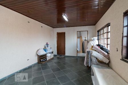 Casa para alugar com 300m², 3 quartos e 4 vagasSalão de festas