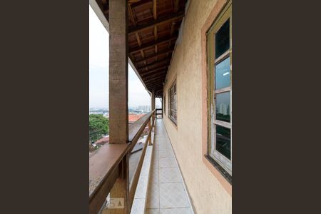 Casa para alugar com 300m², 3 quartos e 4 vagasVaranda salão de festas